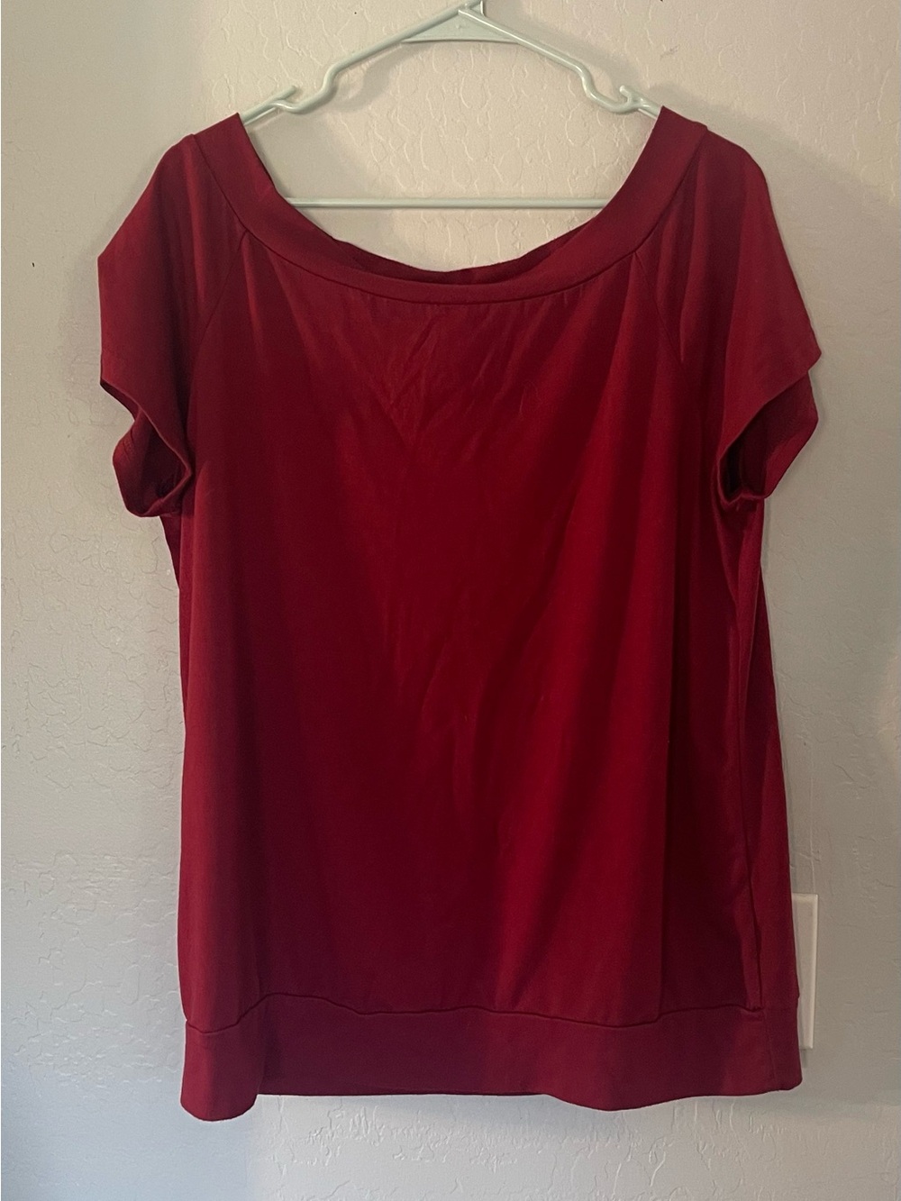 Off shoulder slouch maroon top